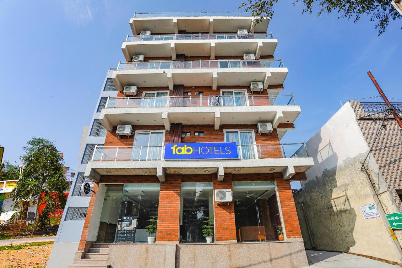 Fabhotel Unique Stay 诺伊达 外观 照片