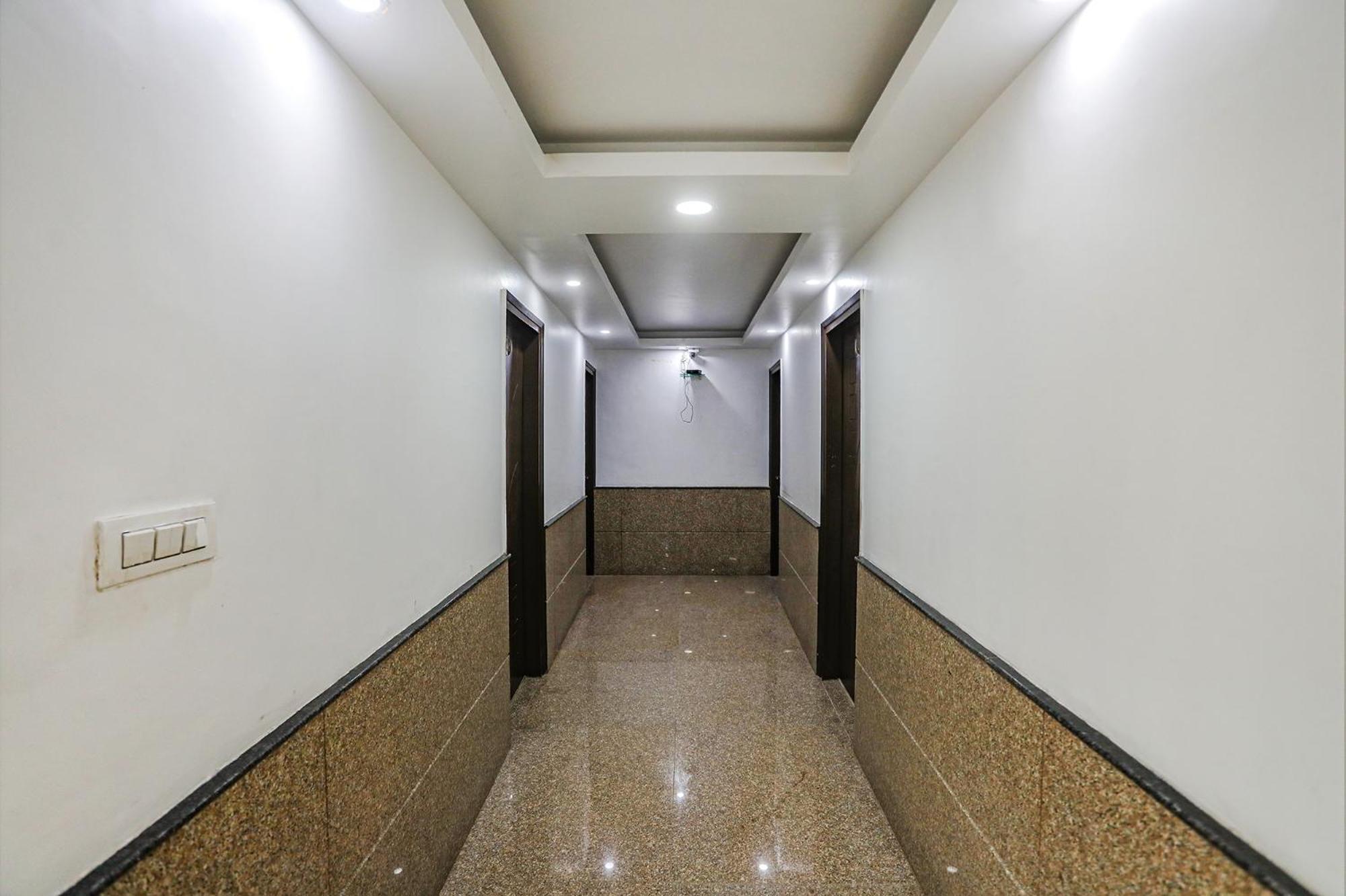 Fabhotel Unique Stay 诺伊达 外观 照片