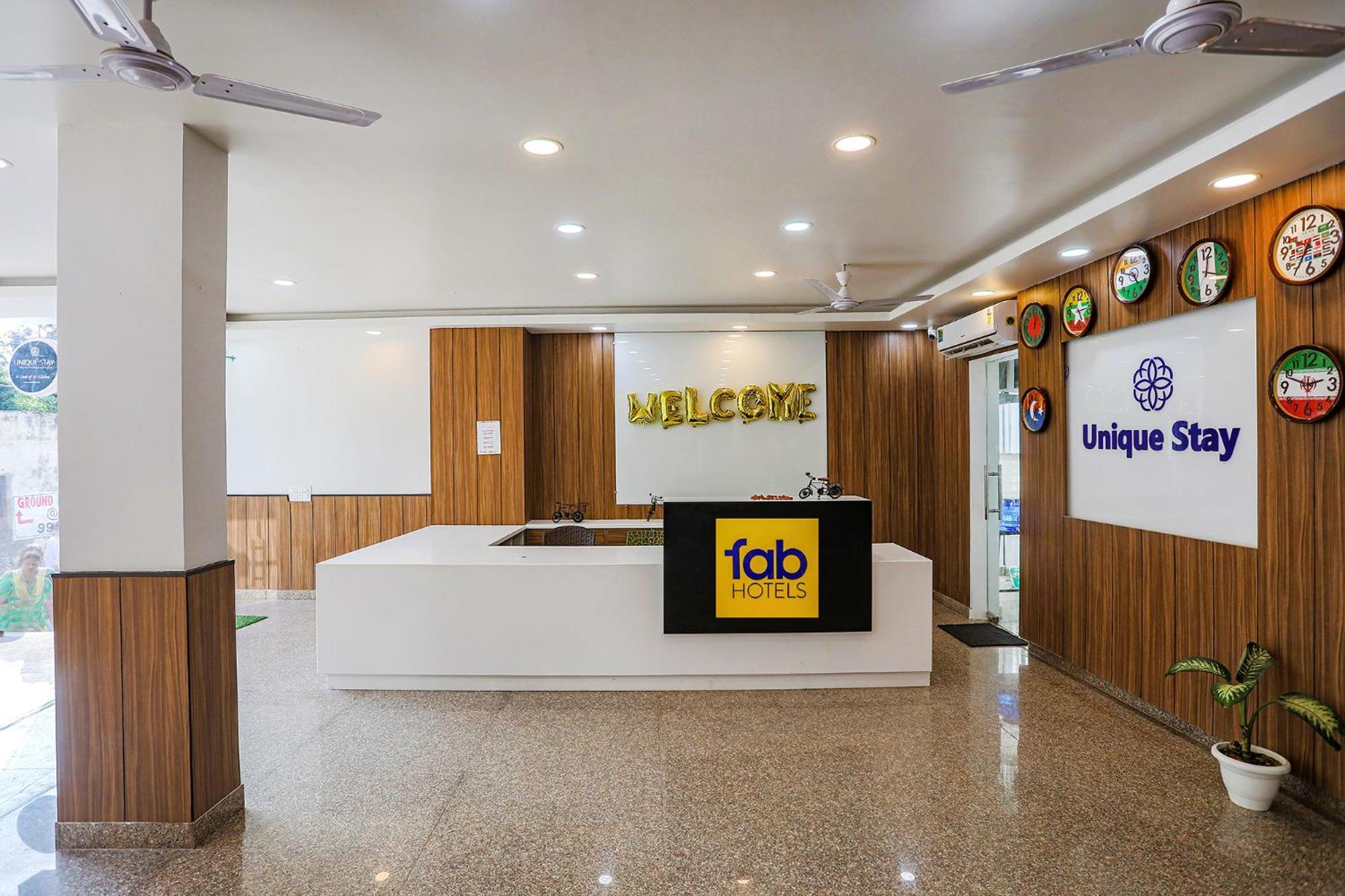 Fabhotel Unique Stay 诺伊达 外观 照片