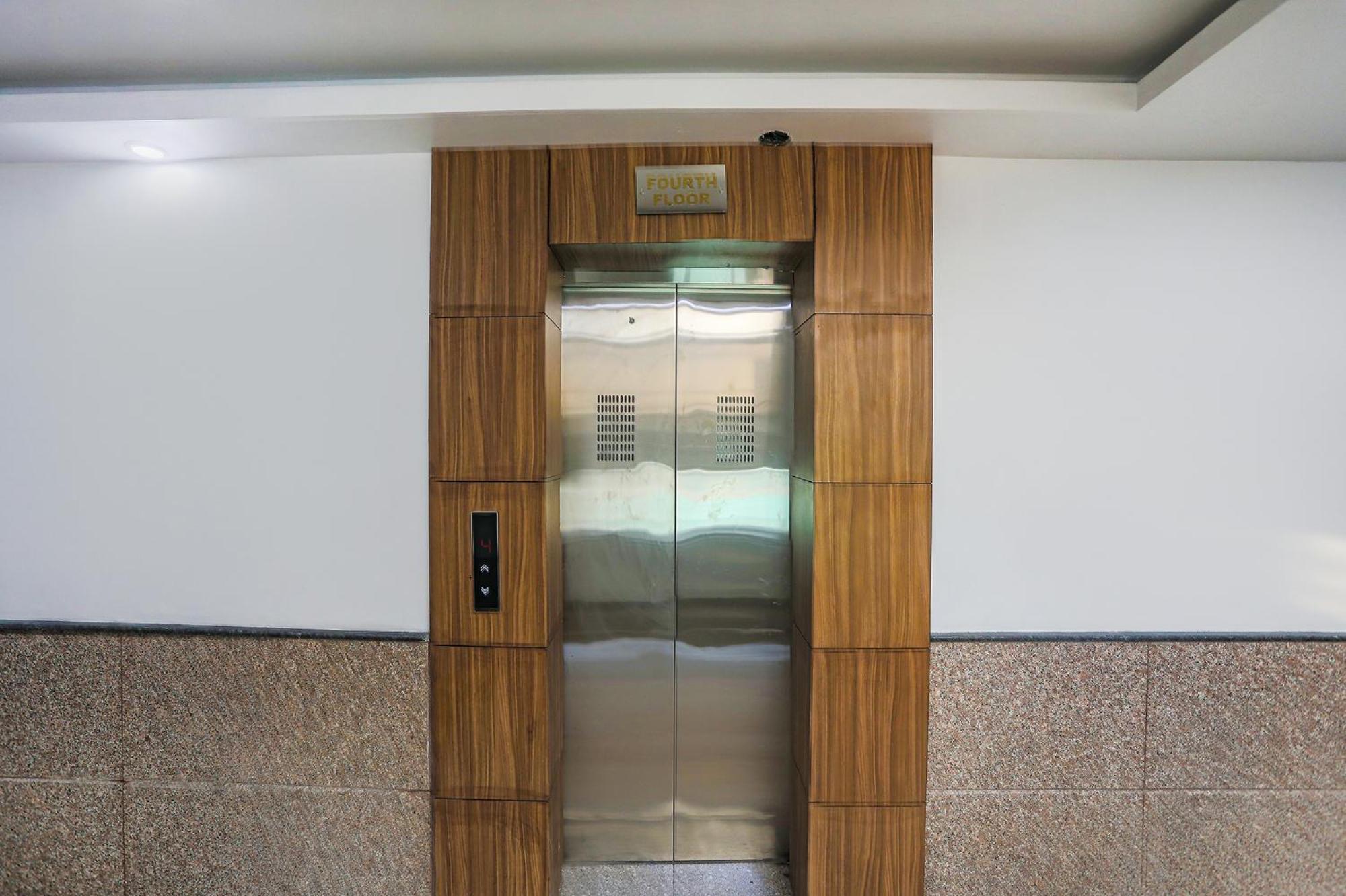 Fabhotel Unique Stay 诺伊达 外观 照片