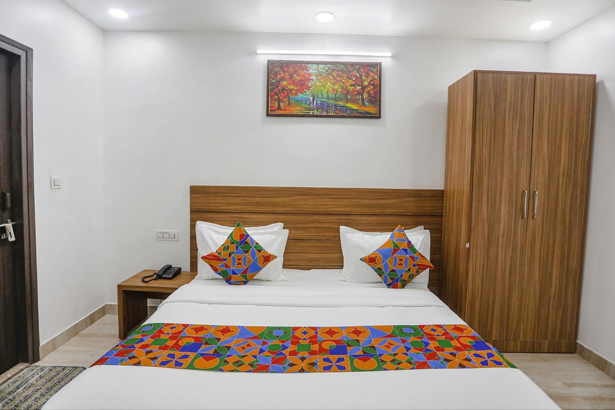 Fabhotel Unique Stay 诺伊达 外观 照片